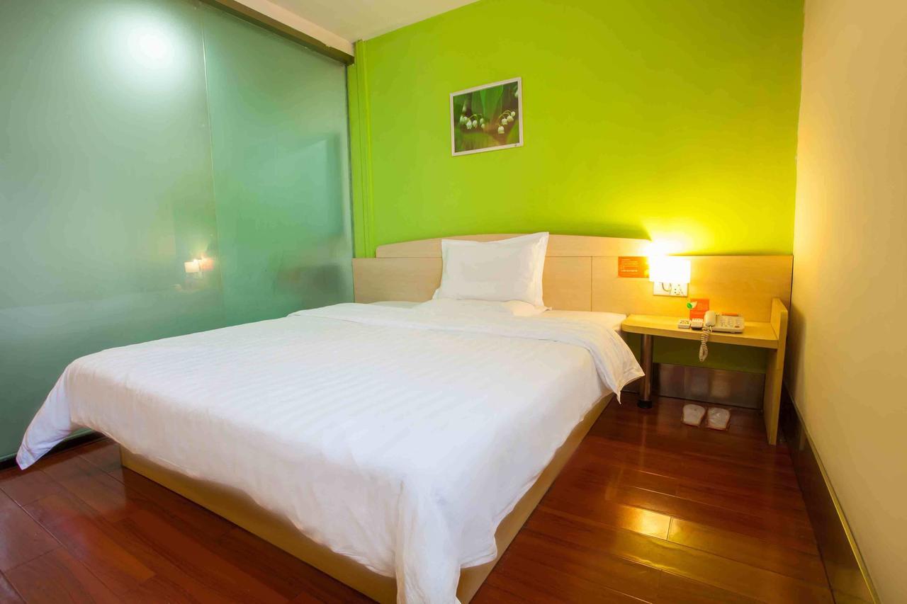 7Days Inn Xingyi Pingdong Avenue Rom bilde